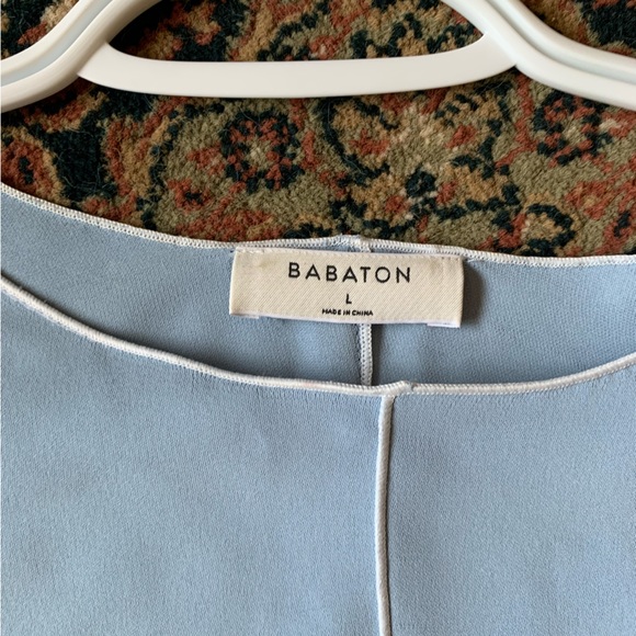 Babaton Tie-Front Crop Top - Pastel Blue- - Picture 4 of 4